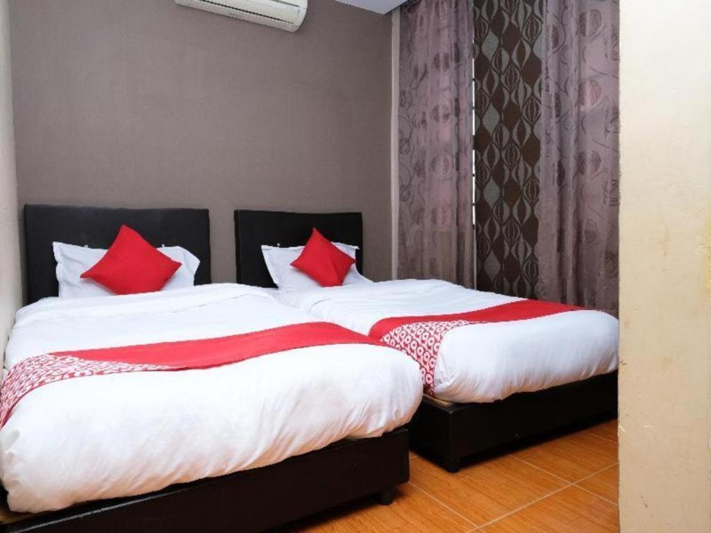 Oyo 44123 Hotel Al-Saif Kuala Kerai Exterior foto